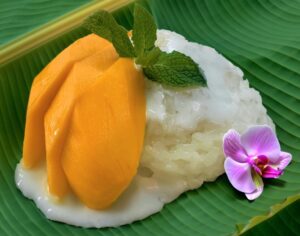 SWEET STICKY RICE WITH MANGO